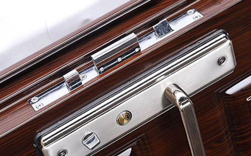 和静24小时上门开锁公司