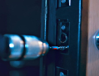 和静24小时上门开锁公司